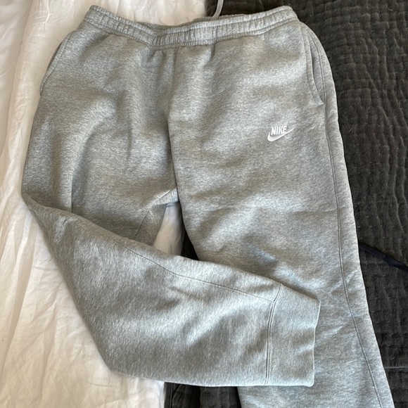 Nike Other - Mens XL Nike Slim Fit Sweetpants/Joggers